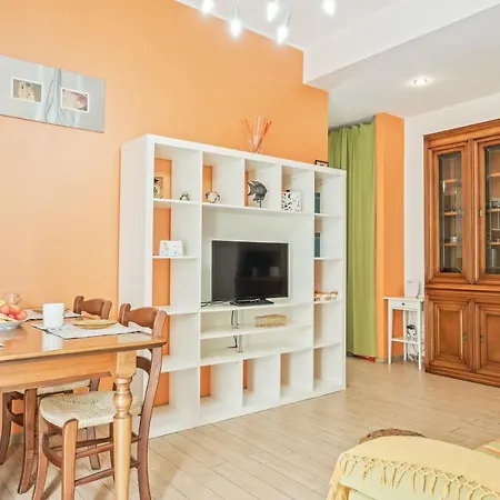 Bologna Fly&Go Apartment Daire *